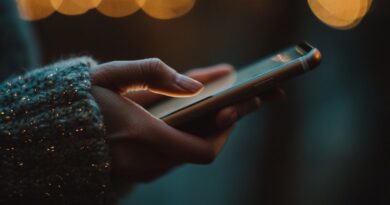 Rédiger des SMS bonne journée qui fait craquer et toucher le cœur de votre partenaire