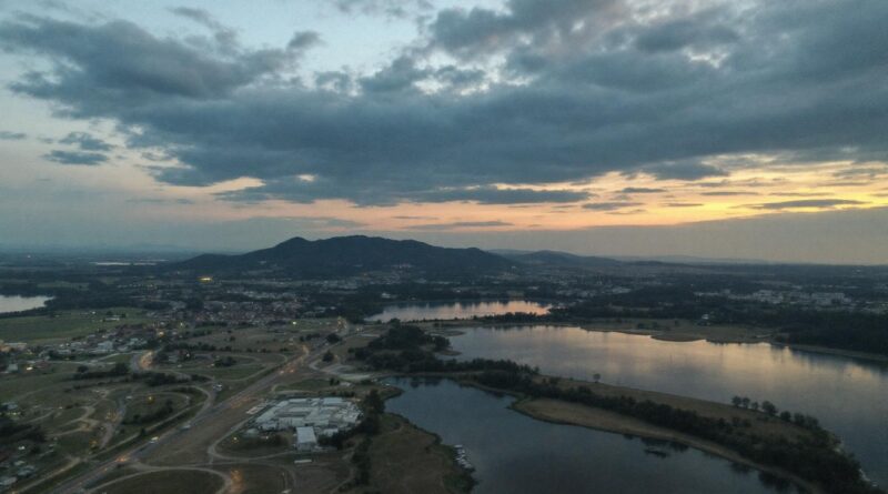 découvrez notre guide complet sur la fiche de paie dématérialisée, spécialement conçu pour aider les nouvelles recrues à comprendre et gérer leurs bulletins de salaire numériques en toute simplicité.